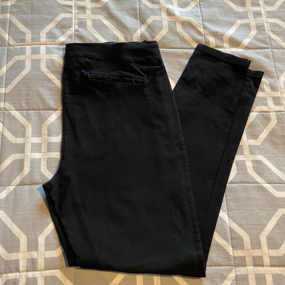 Vera Wang Pull On Skinnies
